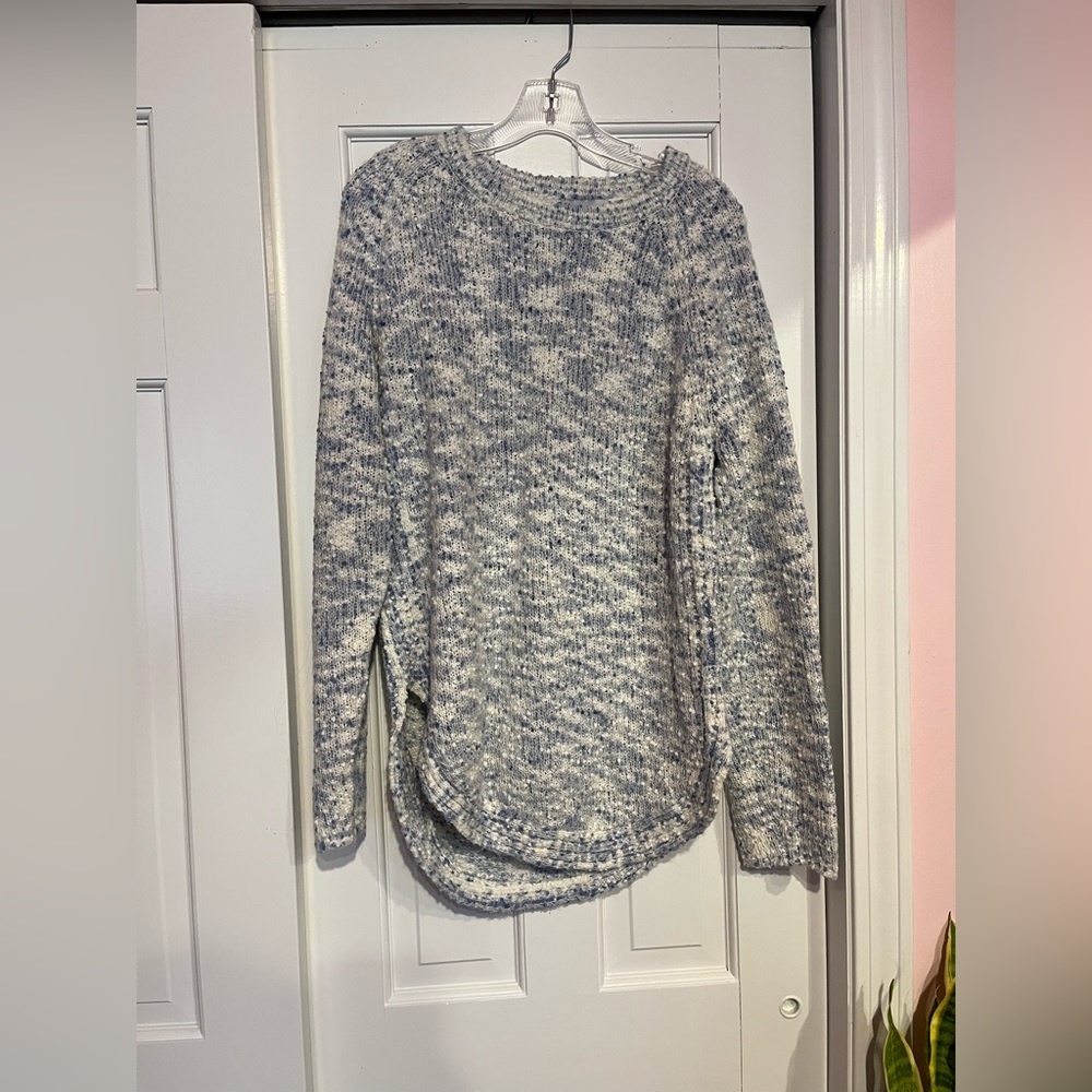 KEREN hart Scoop Neck Blue and White Tunic Style Sweater